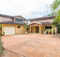 Kookaburra Retreat - Surfers Gold Coast
