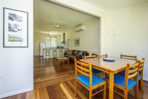 Kooyong Apartment 4 - Surfers Gold Coast 1