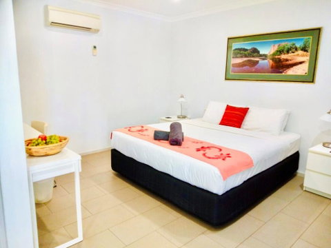 Kununurra Lakeside Resort - Surfers Gold Coast 1