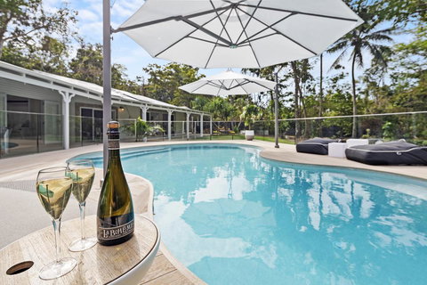 La Boheme Whitsunday - Surfers Gold Coast 1