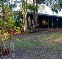Lagoon Pocket Bed  Breakfast - Surfers Gold Coast