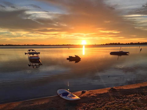 Lake Boga Caravan Park - Surfers Gold Coast 3