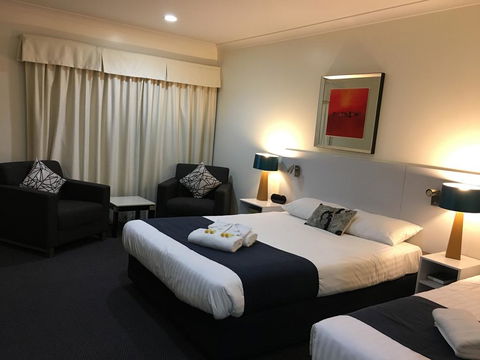 Lakeview Motor Inn - Surfers Gold Coast 1