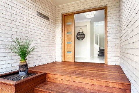 Laze @ Lemon Tree - Surfers Gold Coast 0