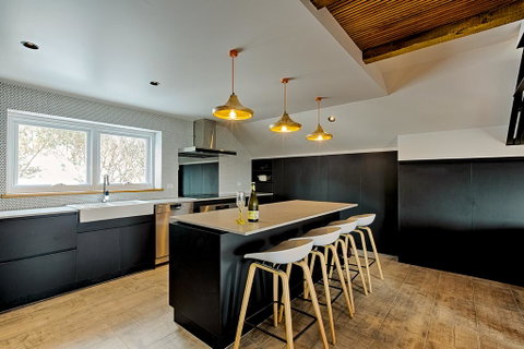 Le Chalets - Surfers Gold Coast 0