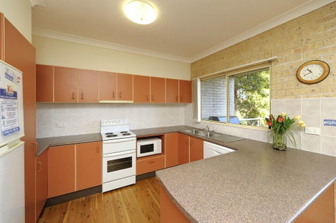 Leonard Ave 1/39 - Shoal Bay - Surfers Gold Coast 3