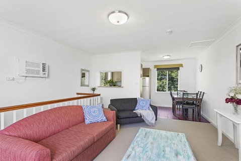 Lillian Street, Unit 1/2 - Surfers Gold Coast 3