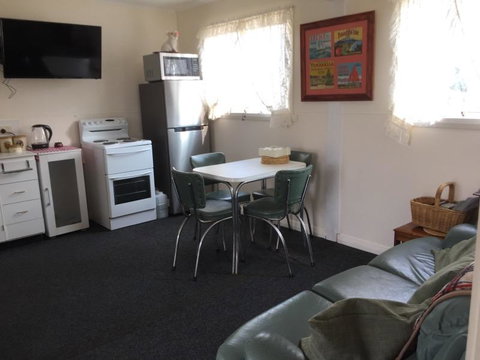 Lillydale Farm Accommodation Greenacres - Surfers Gold Coast 2