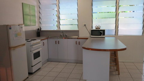 Loyang Apartments Unit 2 - Surfers Gold Coast 1