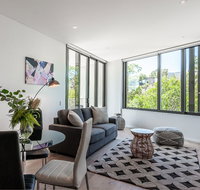 LUXURY APARTMENT / / MOMENTS TO LANE COVE VILLAGE - Surfers Gold Coast