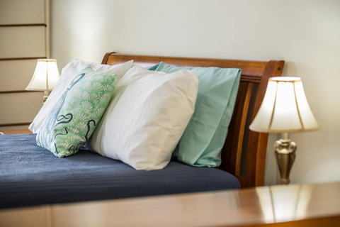 Luxury Beach Unit - Surfers Gold Coast 3