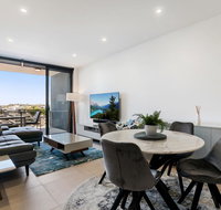Luxury Living with Panoramic Views - Surfers Gold Coast