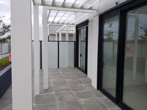 M City Self Contained Apartment - Surfers Gold Coast 1