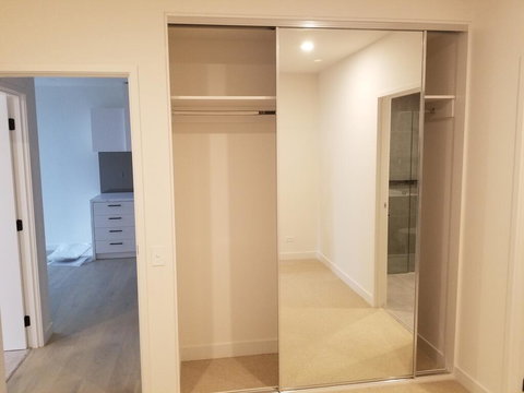 M City Self Contained Apartment - Surfers Gold Coast 3