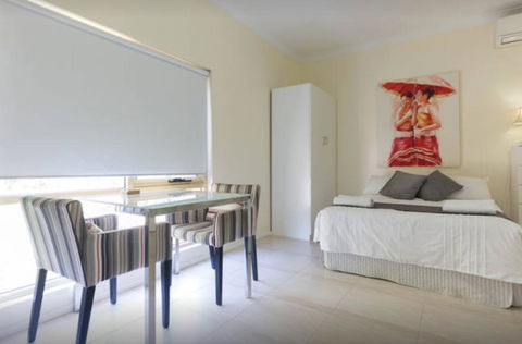 M102 Studio Gem In West Perth Free Tranzit Zone - Surfers Gold Coast 2