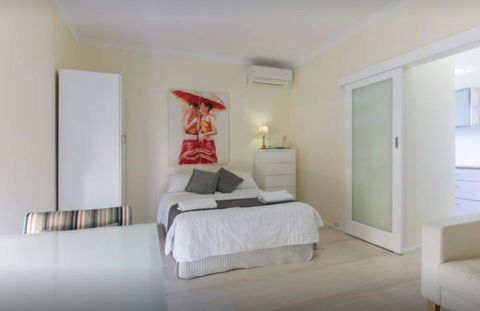 M102 Studio Gem In West Perth Free Tranzit Zone - Surfers Gold Coast 1