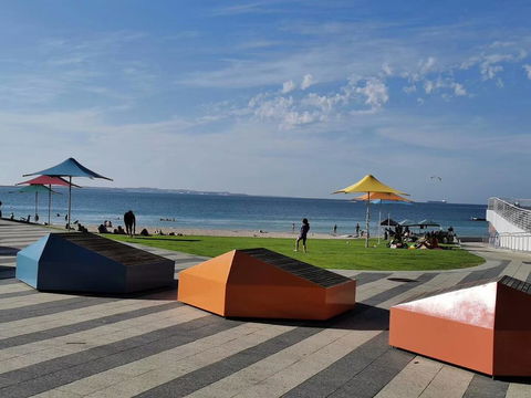 Maggie's Family Retreat - Surfers Gold Coast 2