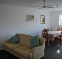 Maple Tree Cottage - Surfers Gold Coast