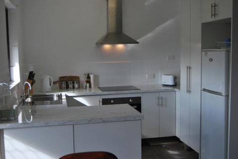 Maple Tree Cottage - Surfers Gold Coast 1