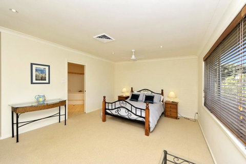 Marine Dr 2/70 - Fingal Bay - Surfers Gold Coast 3
