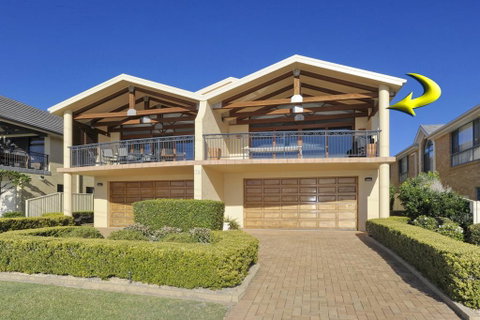 Marine Dr 2/70 - Fingal Bay - Surfers Gold Coast 2