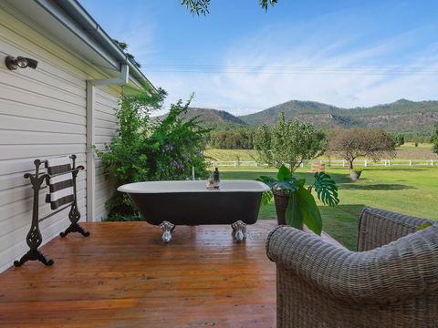 Meerea Country Estate Adjoining Wollombi National Park - Surfers Gold Coast 2