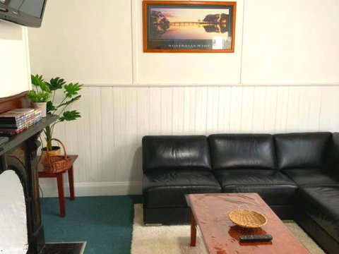Meraki House Wangaratta CBD Location - Surfers Gold Coast 3