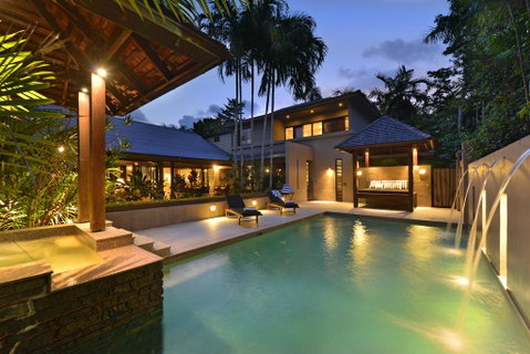 Meryula - Luxury Holiday Home - Surfers Gold Coast 0