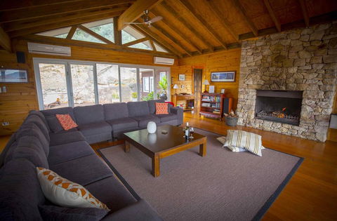 Milbrodale Lodge - Surfers Gold Coast 3
