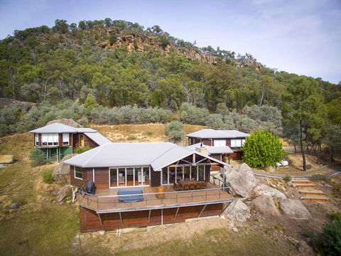 Milbrodale Lodge - Surfers Gold Coast 2