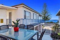 Book Shoal Bay Accommodation Vacations Surfers Gold Coast Surfers Gold Coast