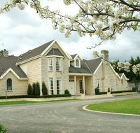 Montfort Manor - Surfers Gold Coast