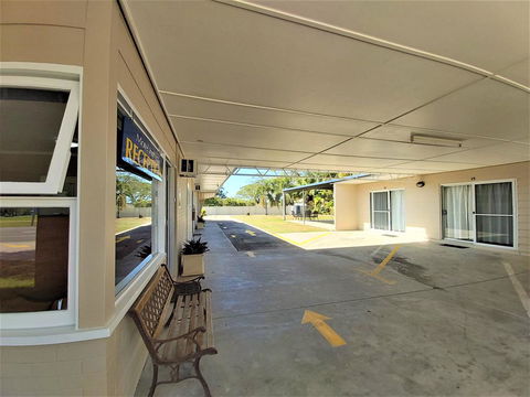 Motel Ingham - Surfers Gold Coast 1
