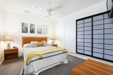 Myconos Resort - Surfers Gold Coast 1