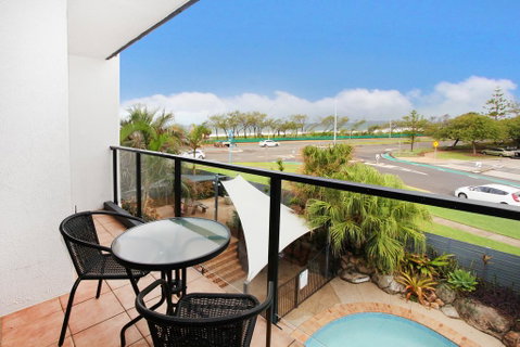 Mylos 19 By G1 Holidays - Surfers Gold Coast 3