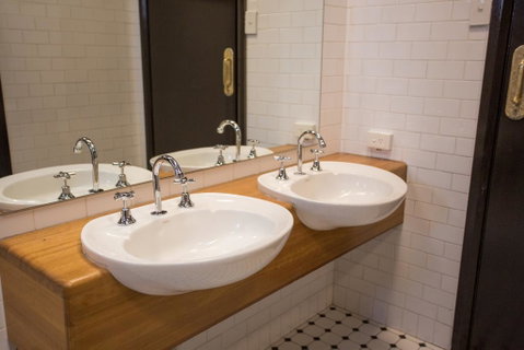 Nags Head Hotel - Surfers Gold Coast 2
