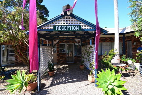 Narooma Motel - Surfers Gold Coast 1