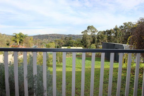 Yvonnes Rest Holiday Home - Surfers Gold Coast 8