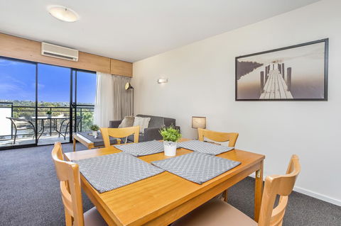 508 Stupendous Sunsets & Views Pool Gym Parking - Surfers Gold Coast 7