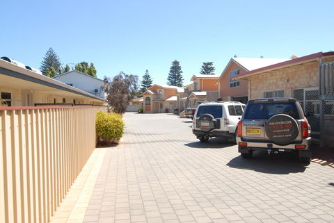 Esperance Foreshore Apartments - Surfers Gold Coast 7