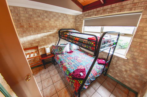 Esperance Foreshore Apartments - Surfers Gold Coast 29