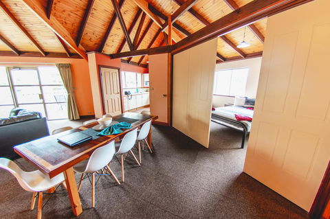 Esperance Foreshore Apartments - Surfers Gold Coast 24