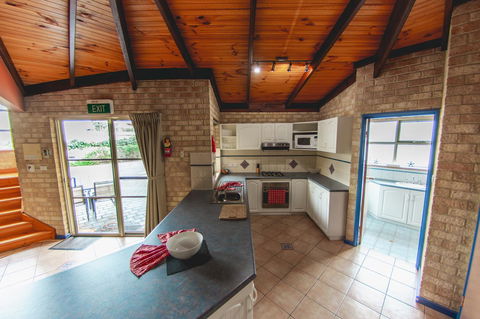 Esperance Foreshore Apartments - Surfers Gold Coast 43