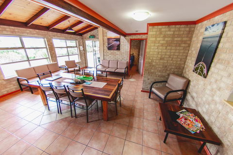 Esperance Foreshore Apartments - Surfers Gold Coast 9