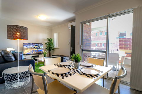 VIP Stays - McMillan - Surfers Gold Coast 31