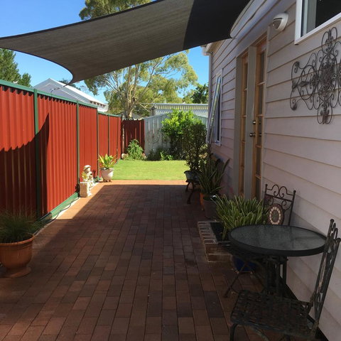 Bluebird Cottage - Surfers Gold Coast 27