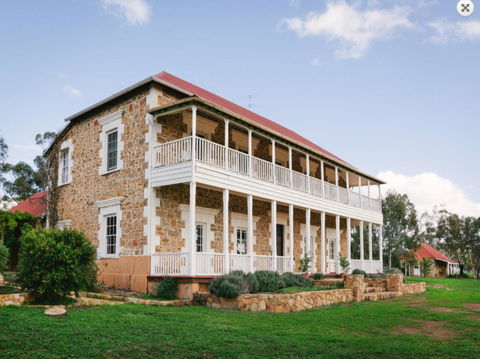 Daisy Cottage - Surfers Gold Coast 9