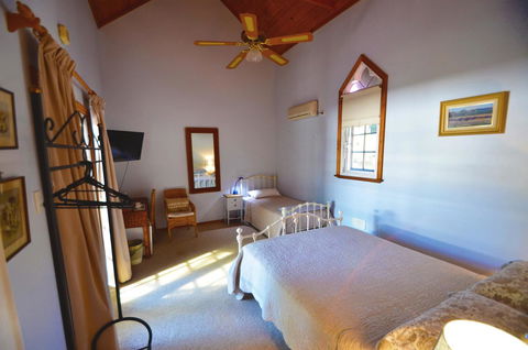 RoseMoore Bed & Breakfast - Surfers Gold Coast 9