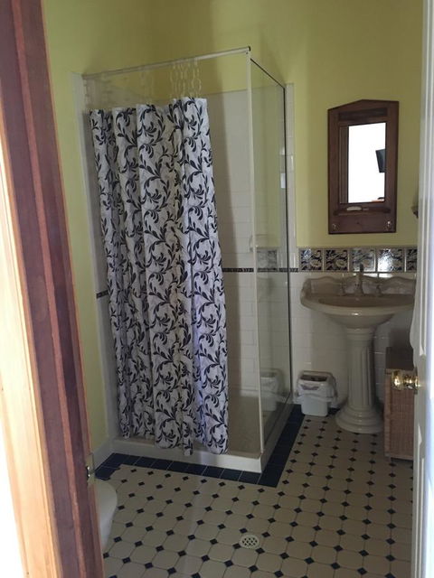 RoseMoore Bed & Breakfast - Surfers Gold Coast 3