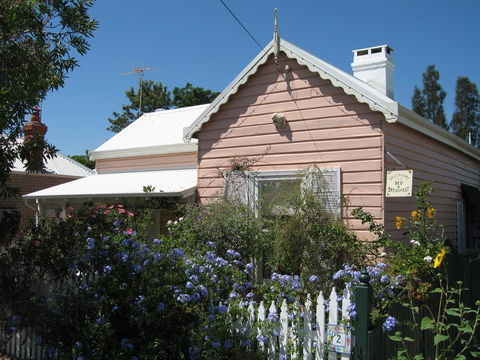 RoseMoore Bed & Breakfast - Surfers Gold Coast 0